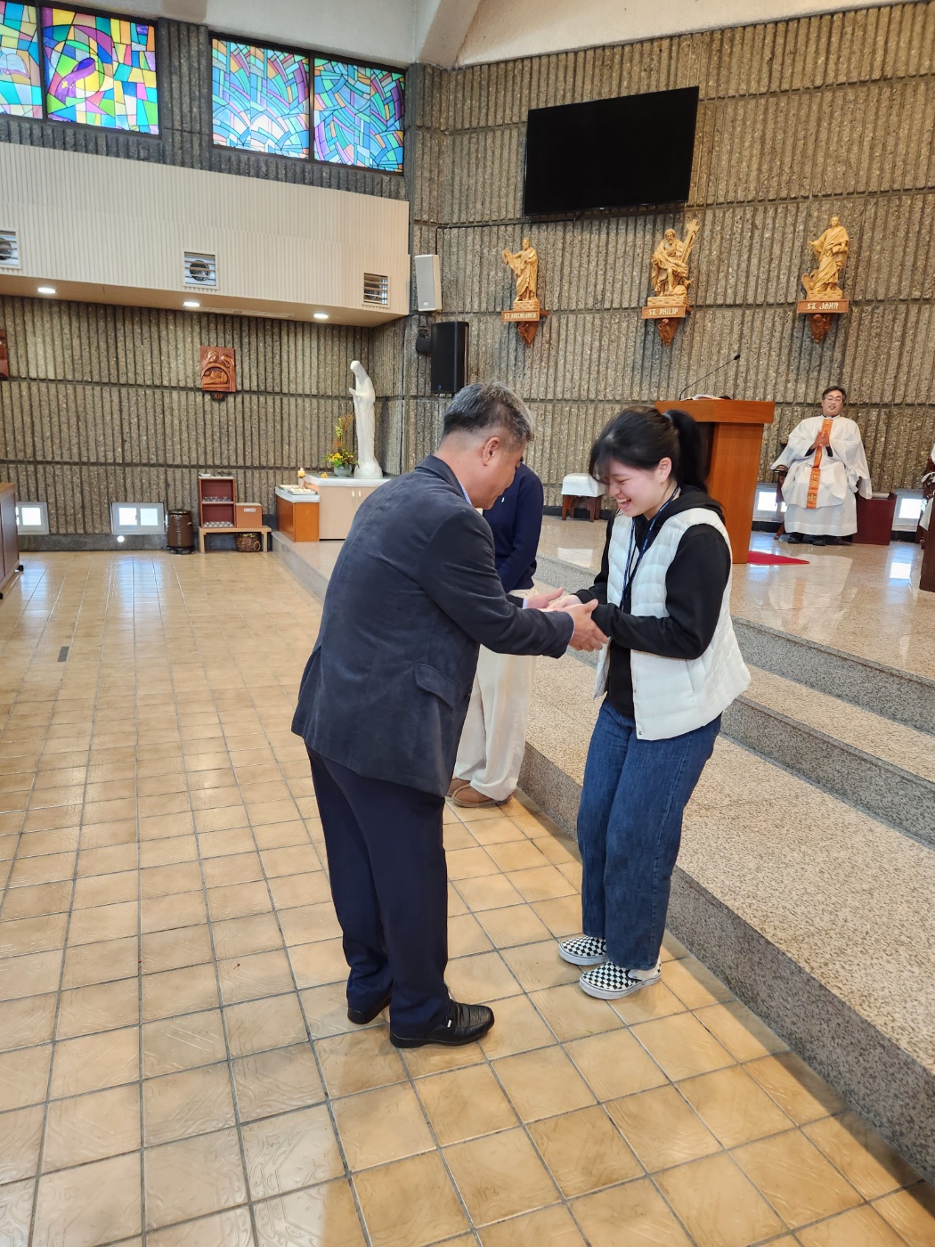 24-12-01-03 장학금전수1733028482541-4.jpg