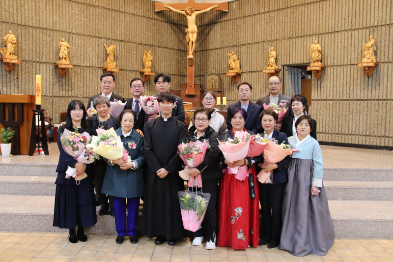 22-10 세례식 IMG_1445.png