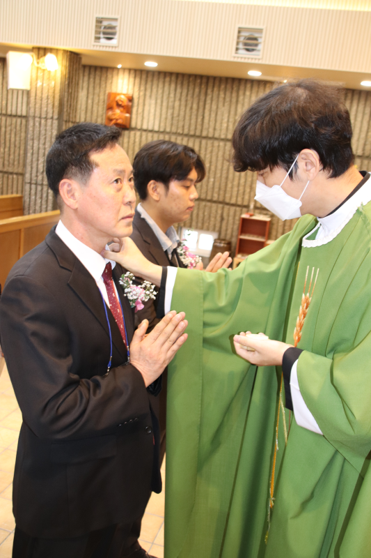 22 세례식 IMG_1407.png