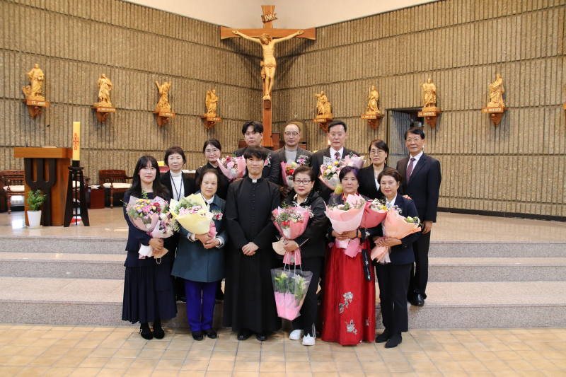 22-10 세례식 IMG_1443.png