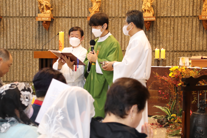 22 세례식 IMG_1409.png