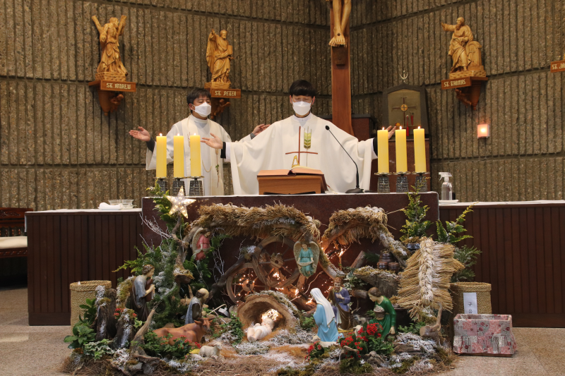 22-12-24 성탄 전야 IMG_1562.png