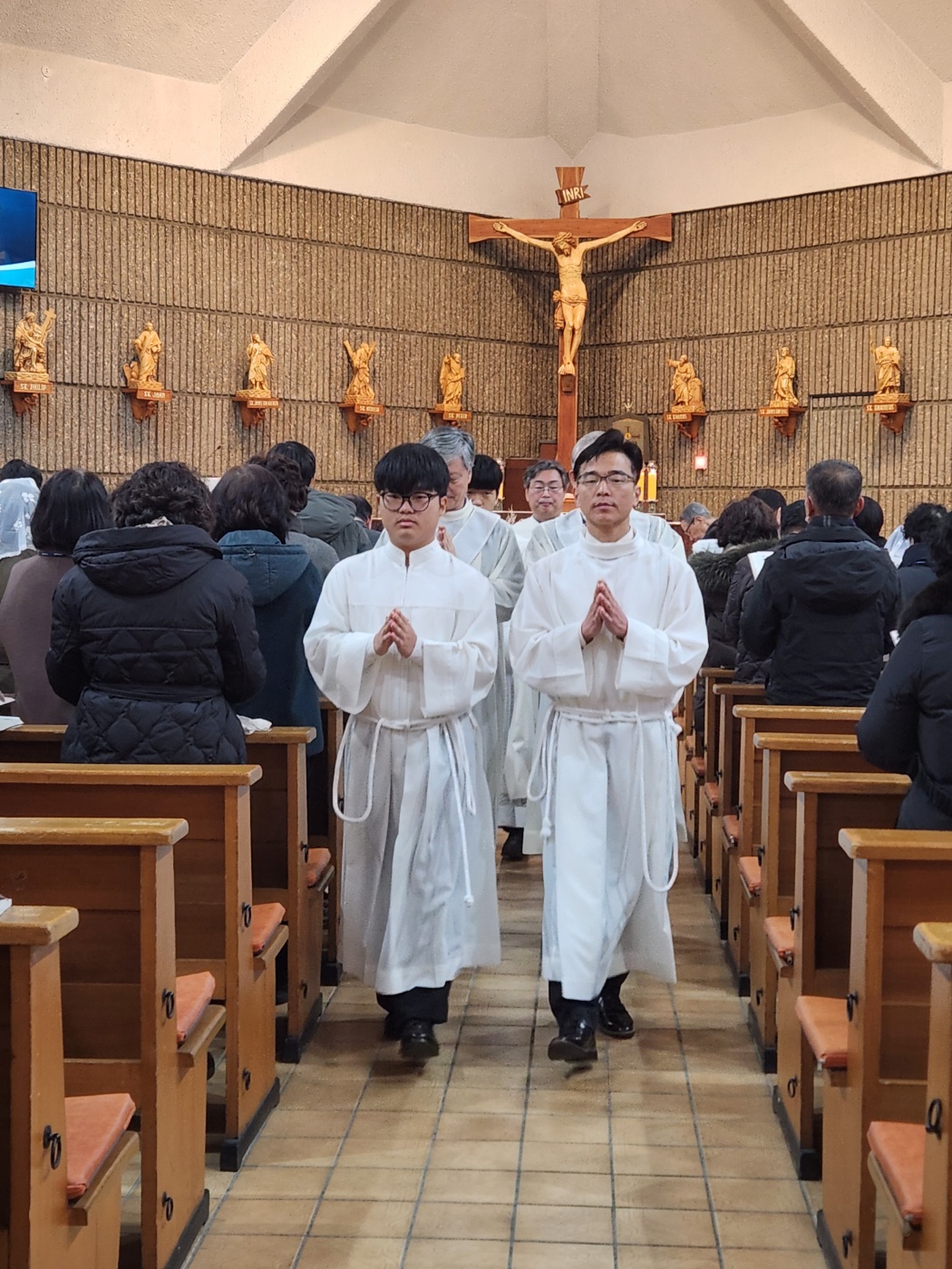 성가정대축일 가족미사.jpg