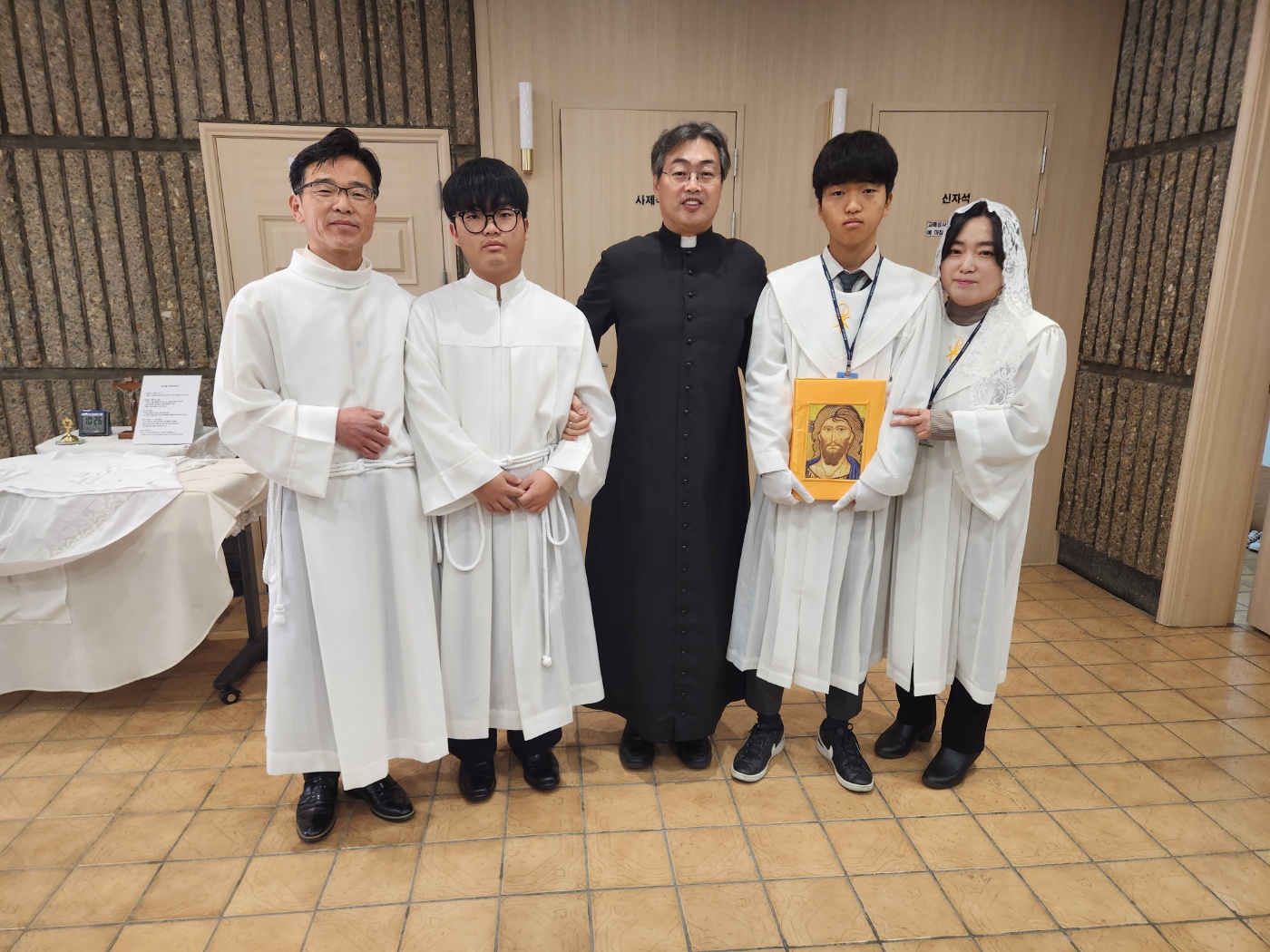 성가정대축일(12월28일 성도가족축하사진).jpg